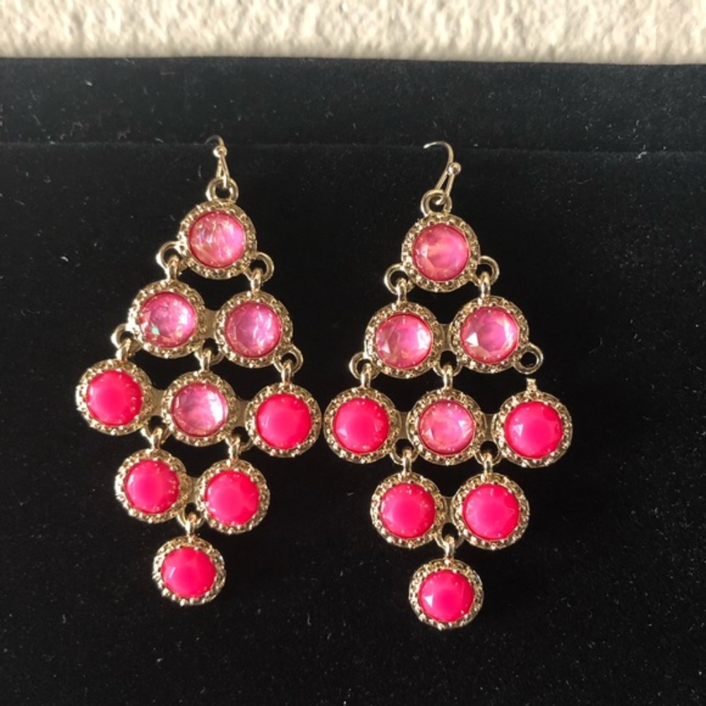 NEW gorgeous hot pink gold earrings Drop Dangle